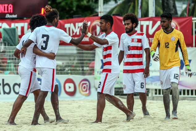 Les calédoniens se rassurent face au Tonga / Beach Soccer Les calédoniens se rassurent face au Tonga / Beach Soccer