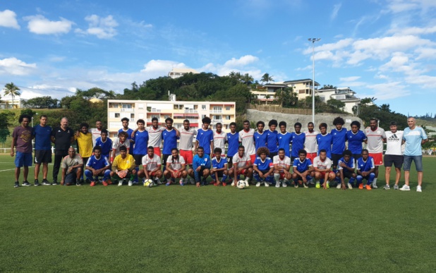 CALEDOFOOT n°9 / Spécial Sélection A - Jeux du Pacifique CALEDOFOOT n°9 / Spécial Sélection A - Jeux du Pacifique