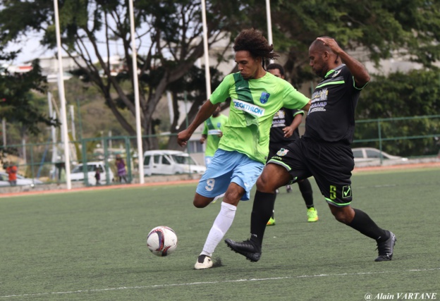 DUMBEA aux portes des demies / COUPE de CALEDONIE DUMBEA aux portes des demies / COUPE de CALEDONIE