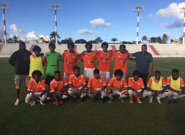 Au programme du week-end : la Super Ligue Futsal (J5), les U18 (J8), et les Féminines au Sud (Foot à 8) Au programme du week-end : la Super Ligue Futsal (J5), les U18 (J8), et les Féminines au Sud (Foot à 8)