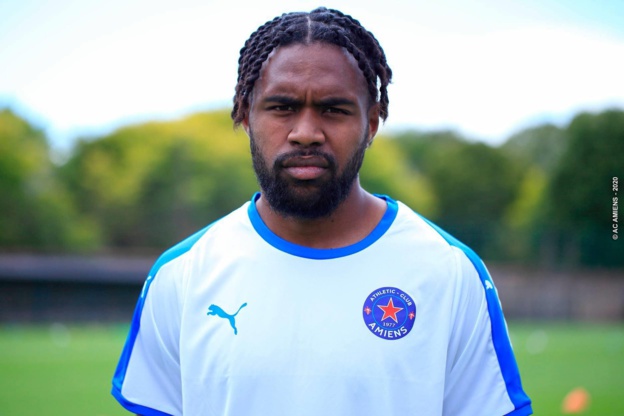 Abiezer JENO : une vie amiénoise / Interview FEDCALFOOT Abiezer JENO : une vie amiénoise / Interview FEDCALFOOT