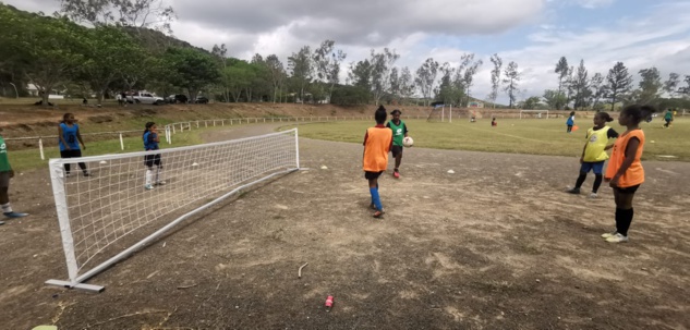 130 footballeuses à La Foa pour finir en beauté / Festival Féminin " La Belle et le Foot " (2020)