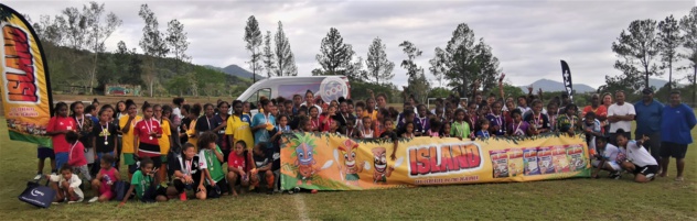 130 footballeuses à La Foa pour finir en beauté / Festival Féminin " La Belle et le Foot " (2020) 130 footballeuses à La Foa pour finir en beauté / Festival Féminin " La Belle et le Foot " (2020)