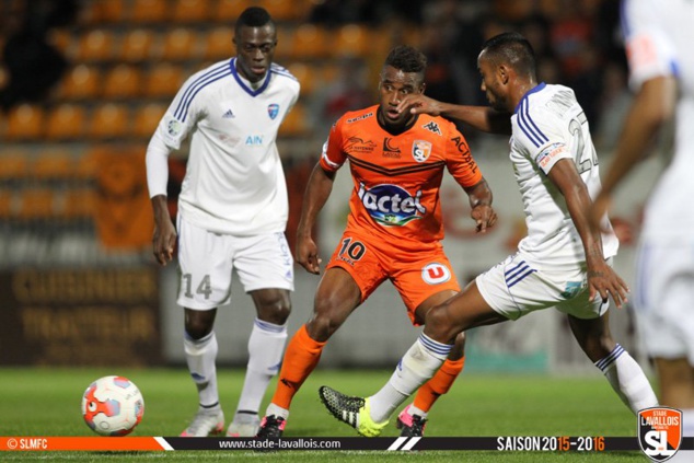 ZEOULA, c'est 80 matchs de Ligue 2 tout de même avec le Stade Lavallois. ZEOULA, c'est 80 matchs de Ligue 2 tout de même avec le Stade Lavallois.