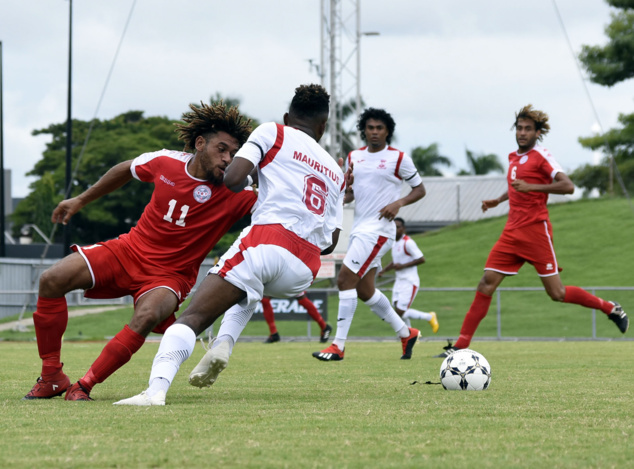 Cédric Décoiré avec l'Equipe de Calédonie, en 2019 face à la Mauritanie, en match amical FIFA du côté des Fidji. Cédric Décoiré avec l'Equipe de Calédonie, en 2019 face à la Mauritanie, en match amical FIFA du côté des Fidji.
