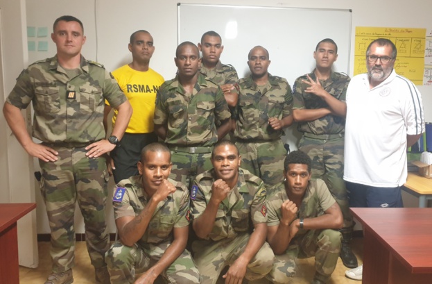 CALEDOFOOT n°7 : le Sco Kartier Nord Futsal + Découverte de l'Arbitrage au RSMA / VIDEO CALEDOFOOT n°7 : le Sco Kartier Nord Futsal + Découverte de l'Arbitrage au RSMA / VIDEO