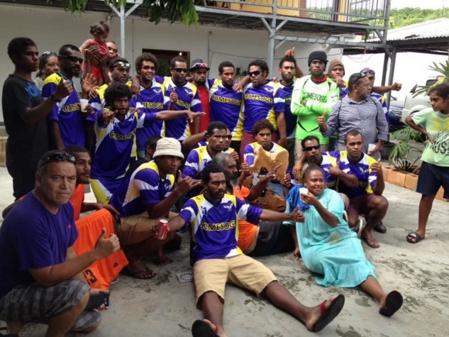 Le coach JEBEZ avec ses joueurs de l'AGJP, lors d'une rencontre de Super Ligue. Le coach JEBEZ avec ses joueurs de l'AGJP, lors d'une rencontre de Super Ligue.