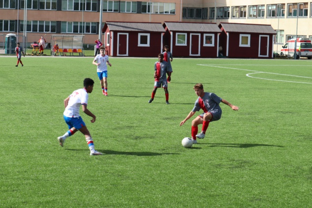 La Nouvelle-Calédonie perd en tenant tête aux Iles-Féroé (0-1) | Tournoi U16 UEFA - ESTONIE La Nouvelle-Calédonie perd en tenant tête aux Iles-Féroé (0-1) | Tournoi U16 UEFA - ESTONIE