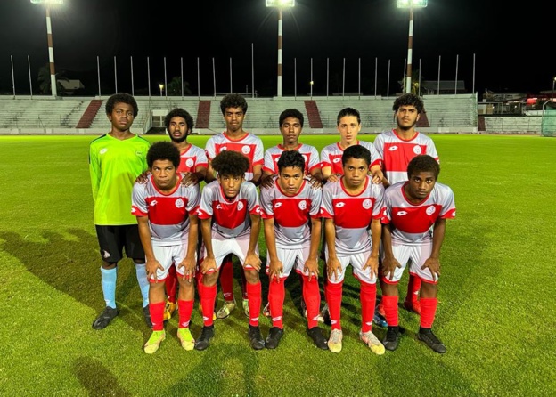 L'Académie FCF garçons, ici en photo à Numa Daly courant mai, lors d'une rencontre de préparation face à la Sélection A Féminines de Calédonie. L'Académie FCF garçons, ici en photo à Numa Daly courant mai, lors d'une rencontre de préparation face à la Sélection A Féminines de Calédonie.