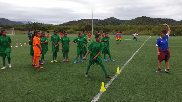 Les filles du Comité Provincial Nord de Football au test de vitesse. Photo FCF Les filles du Comité Provincial Nord de Football au test de vitesse. Photo FCF