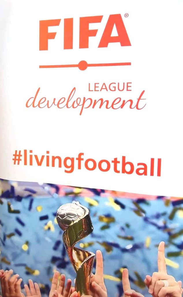 Une semaine au parfum "FOOT FEMININ" | SEMINAIRE FIFA + 1/2 FINALES COUPE de CALEDONIE (Programme) Une semaine au parfum "FOOT FEMININ" | SEMINAIRE FIFA + 1/2 FINALES COUPE de CALEDONIE (Programme)