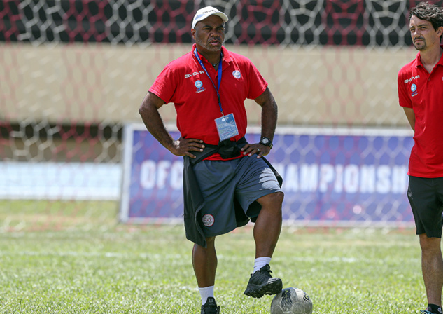 Pierre WAJOKA, Sélectionneur U19 NC Pierre WAJOKA, Sélectionneur U19 NC