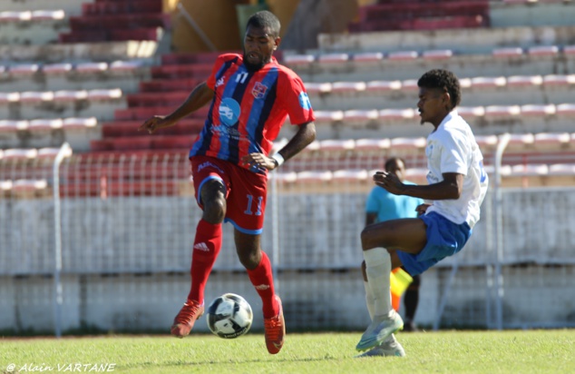 Crédit Photos matchs : ALAIN VARTANE Crédit Photos matchs : ALAIN VARTANE