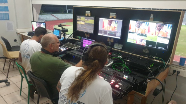 La régie TV à Numa Daly. Crédit Photo : FCF