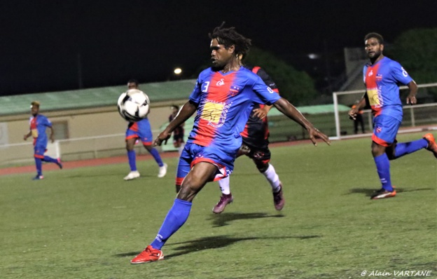 ES OUVEA et l'ASC BOULOUPARIS déboutés, QANONO SPORT en huitièmes | COUPE DE CALEDONIE (programme complet) ES OUVEA et l'ASC BOULOUPARIS déboutés, QANONO SPORT en huitièmes | COUPE DE CALEDONIE (programme complet)