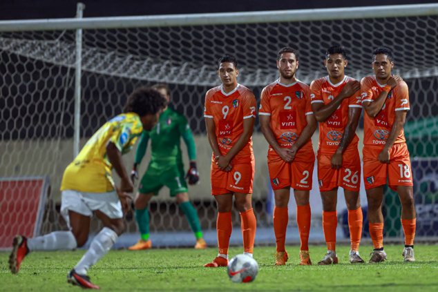 Pas de but et pas de vainqueur dans le derby PIRAE - MAGENTA (0 - 0) | Ligue des Champions OFC Pas de but et pas de vainqueur dans le derby PIRAE - MAGENTA (0 - 0) | Ligue des Champions OFC