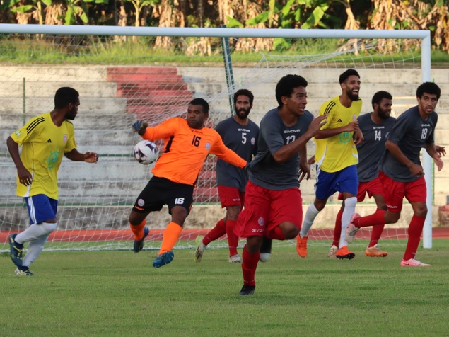 À trois semaines de l'échéance Tahiti | Match de préparation = Sélection A vs Tiga Sport (2 - 1) À trois semaines de l'échéance Tahiti | Match de préparation = Sélection A vs Tiga Sport (2 - 1)