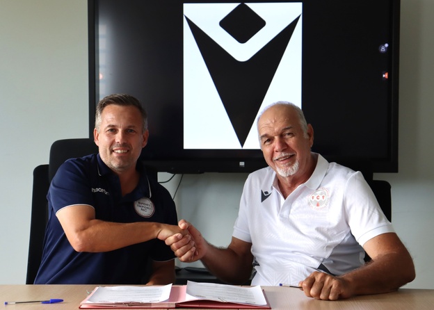 Une nouvelle marque et des nouveaux maillots pour les demies | Sélection A Une nouvelle marque et des nouveaux maillots pour les demies | Sélection A