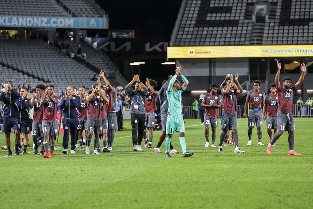 Les cagous, ici au EDEN PARK d'AUCKLAND, au sortir de la défaite en finale océanienne (0-3 face à la Nouvelle-Zélande). Crédit Photo : OFC via Photetek NZ
