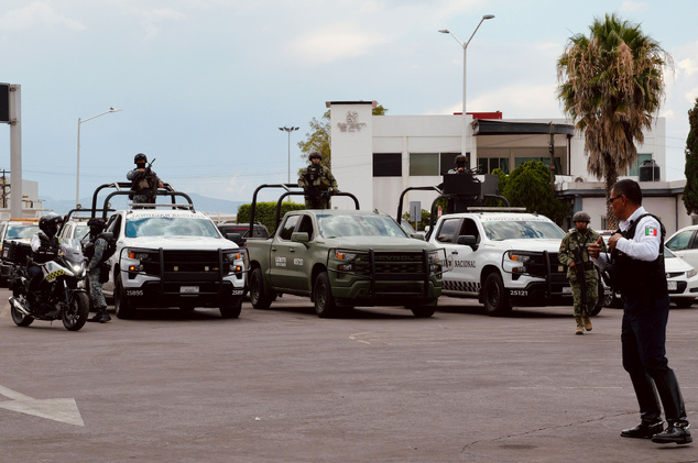 Les CAGOUS arrivent au MEXIQUE sous "haute protection"