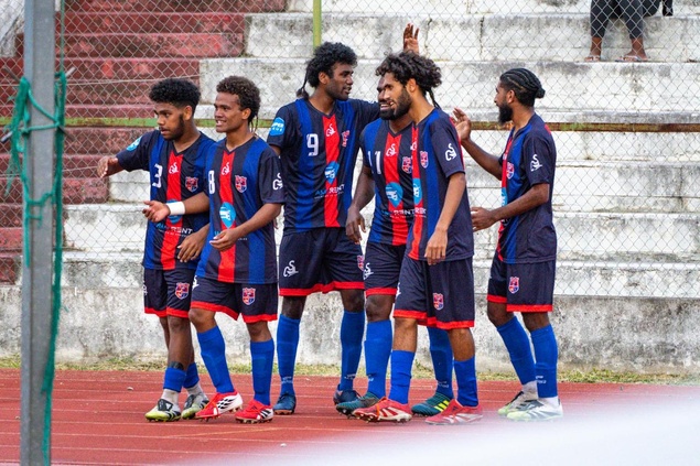 Les résultats du WEEK-END = Super Ligue (J4) et Super Ligue Futsal (J1) Les résultats du WEEK-END = Super Ligue (J4) et Super Ligue Futsal (J1)