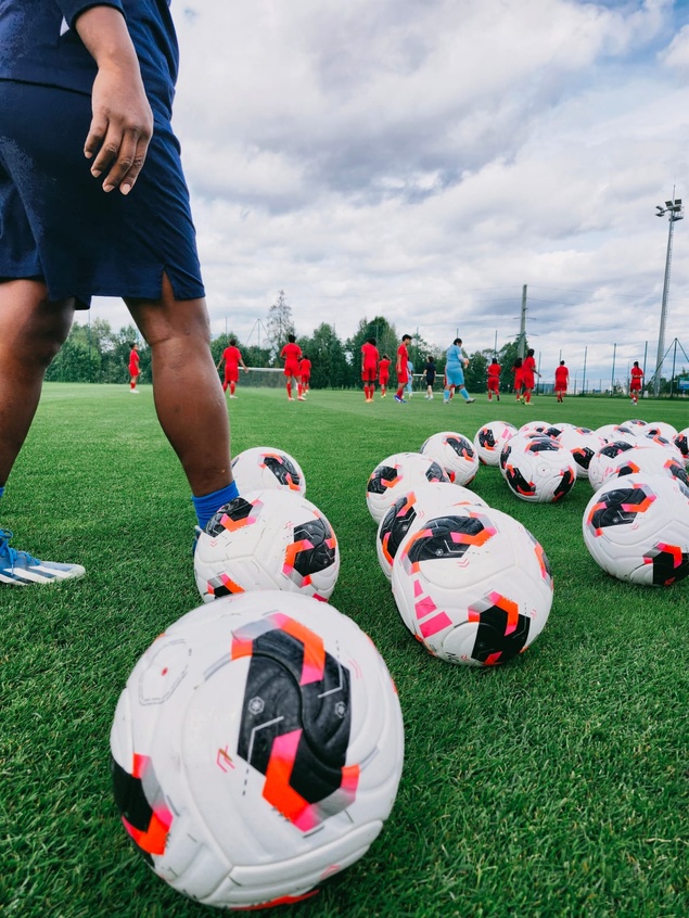 La POLOGNE nous voilà | Coupe du Monde U20 Féminines - coup d'envoi = nuit de lundi à mardi pour nos filles cagous