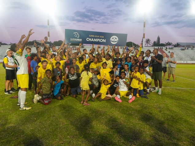 MAGENTA sacré CHAMPION de CALÉDONIE / SUPER LIGUE J18 - dernière journée MAGENTA sacré CHAMPION de CALÉDONIE / SUPER LIGUE J18 - dernière journée