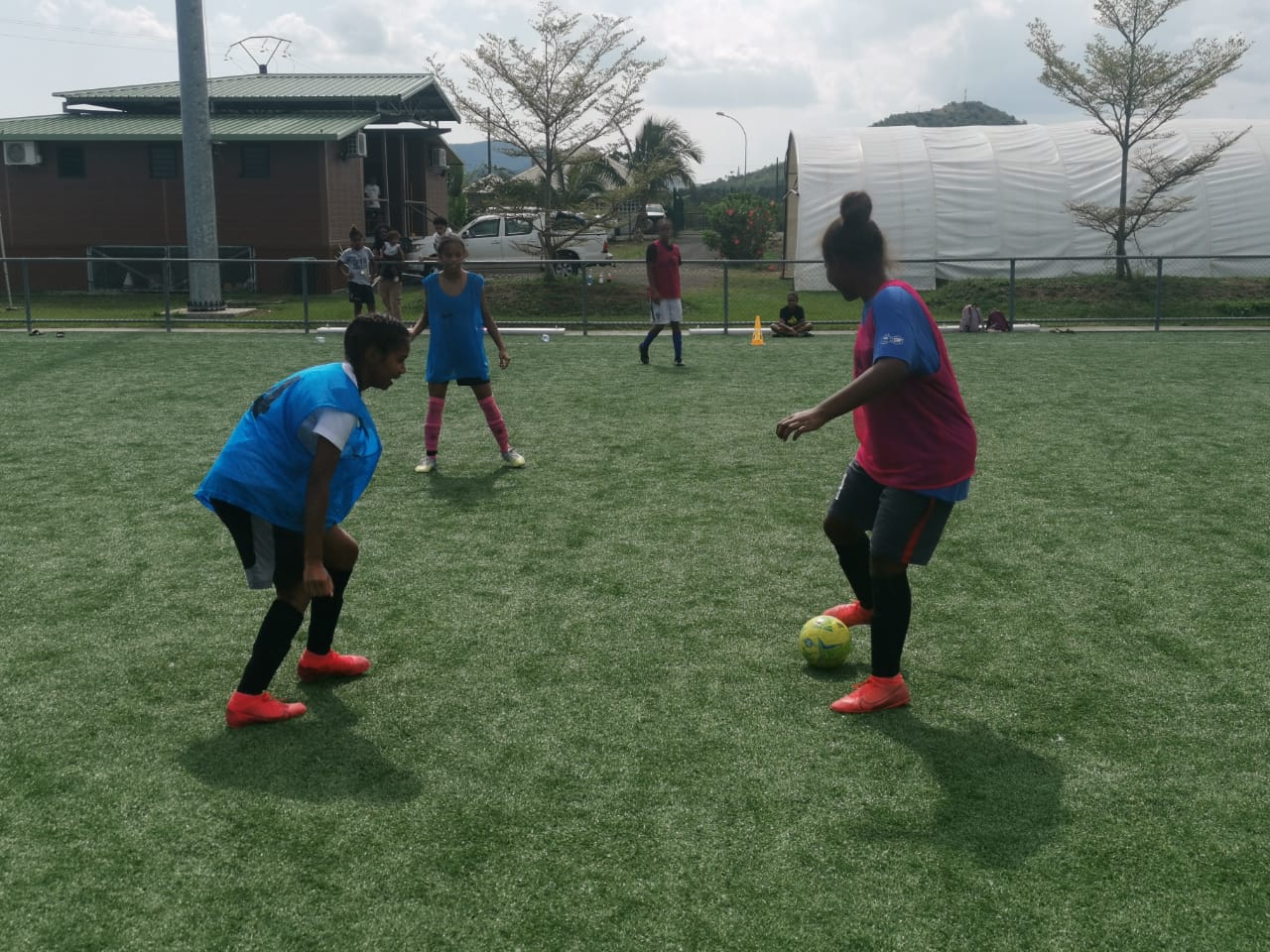 Le Festival Féminin " La Belle et le Foot " a débuté ce samedi / FCF (Photos)