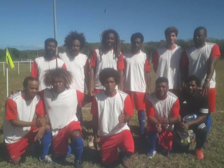 L'Etoile de BANOUTR (en photo) et l'AS Perruches d'Ouvéa jouera le titre de Champion d'Ouvéa 2020, ce mercredi à 17h00. Le vainqueur sera assuré de disputer les Play-Off Iles.