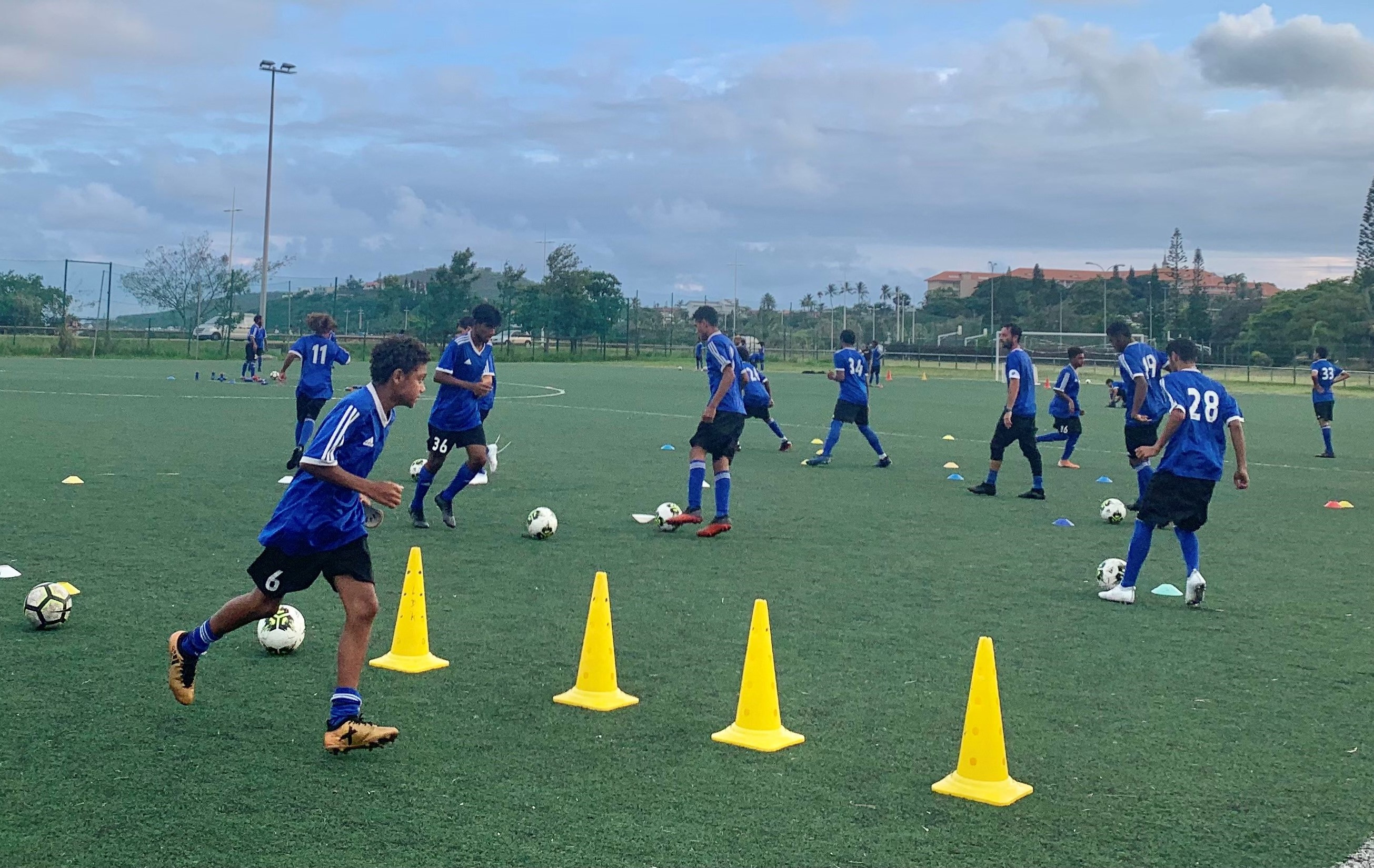 Le terrain de Saint-Marie, lieu de vie de la Section Sportive de Do Kamo. Photo : Do Kamo