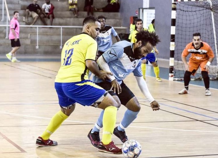 Photos : Journal Les Nouvelle Calédoniennes / Le choc entre l'ASPTT et KARTIER NORD de ce samedi aura tenu toutes ses promesses.