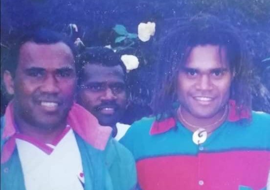 Ferrand WANEISSI, ici aux côtés de Christian KAREMBEU.