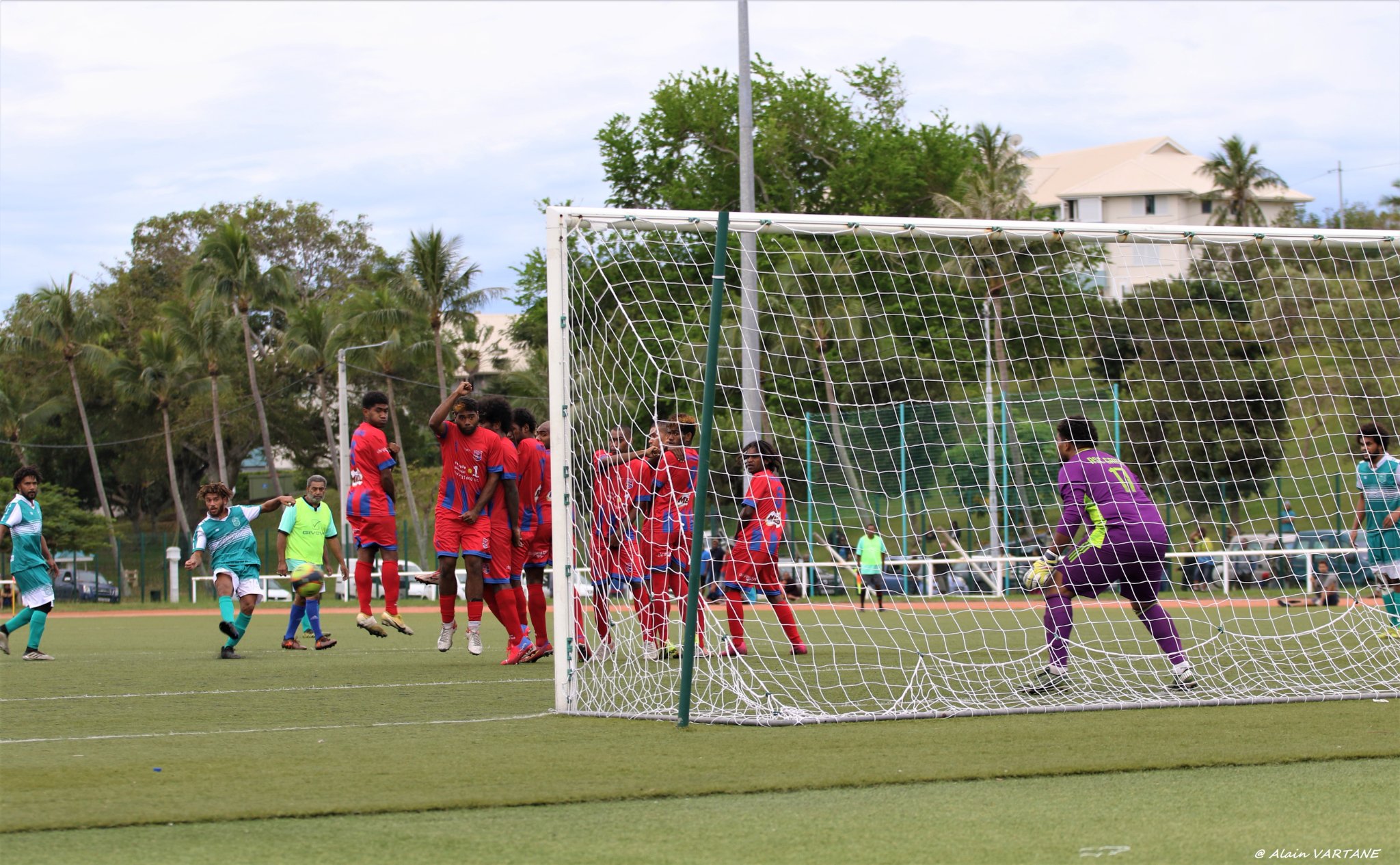 SAINT-LOUIS renforce sa place de leader au Sud | PH SUD