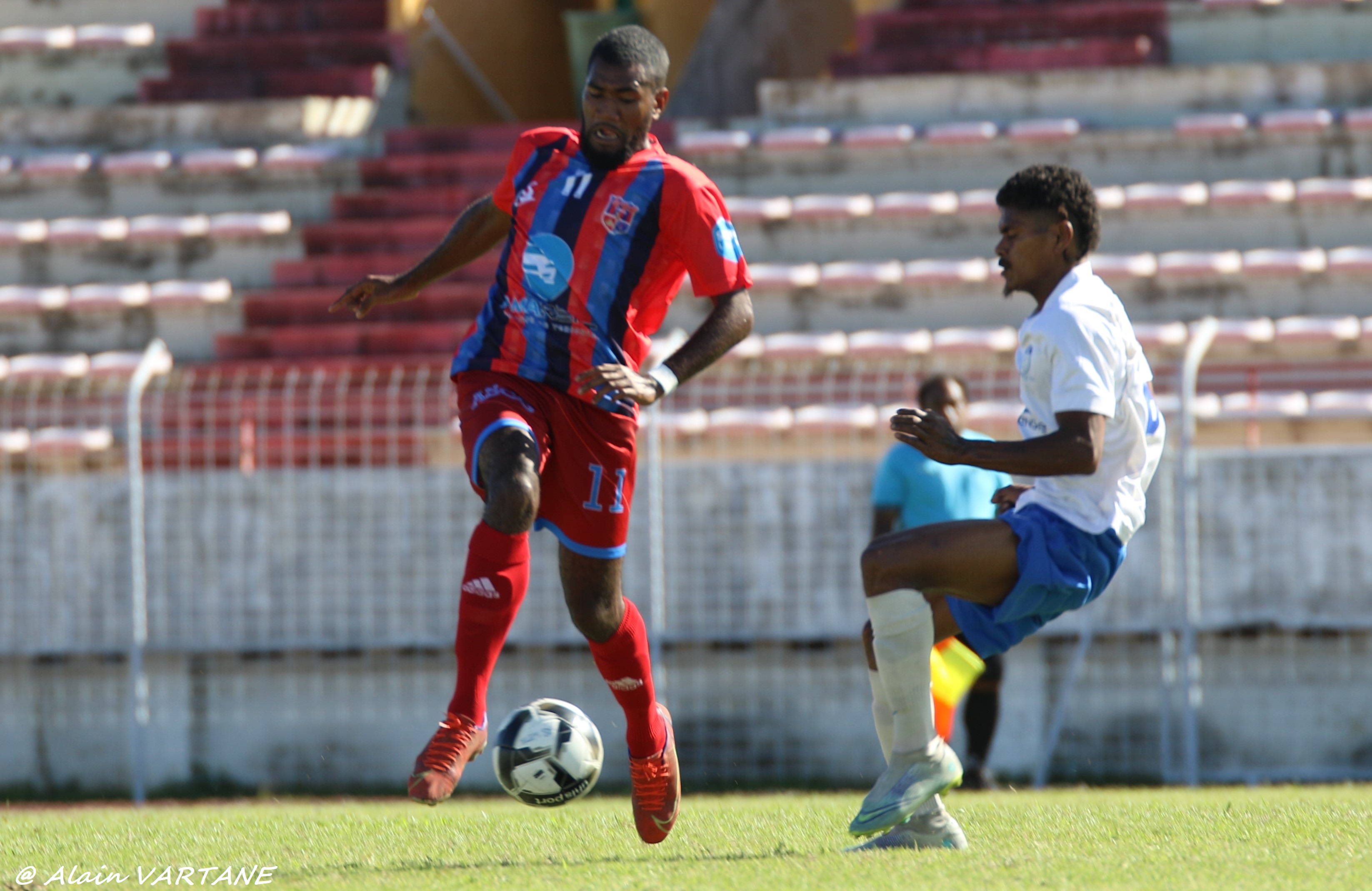 Crédit Photos matchs : ALAIN VARTANE