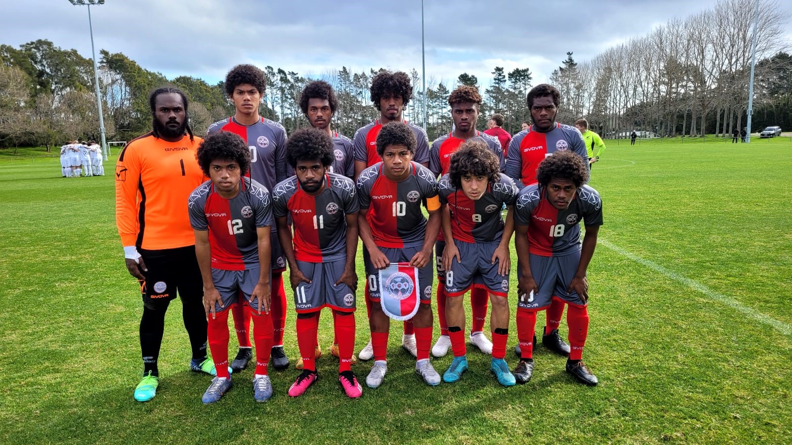 Les U17 cagous font nul puis perdent contre la Nouvelle-Zélande (1-1 et 0-3) | Sélection U17 NC - préparation | Stage de préparation à Auckland