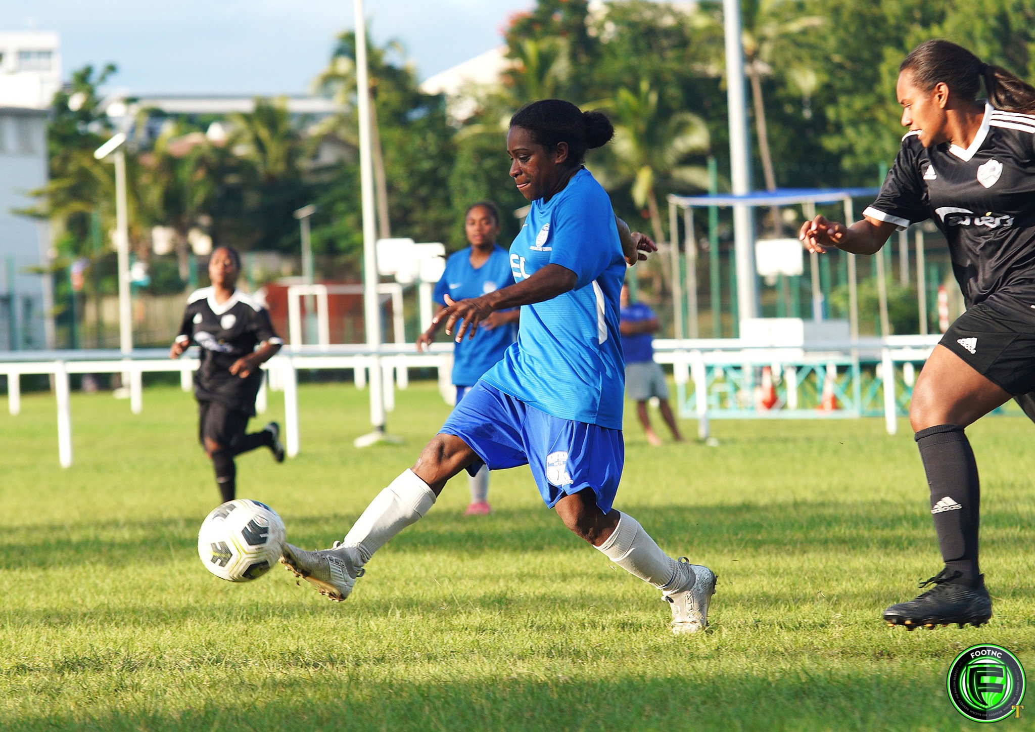 Crédit PHOTO : Site FOOT NC