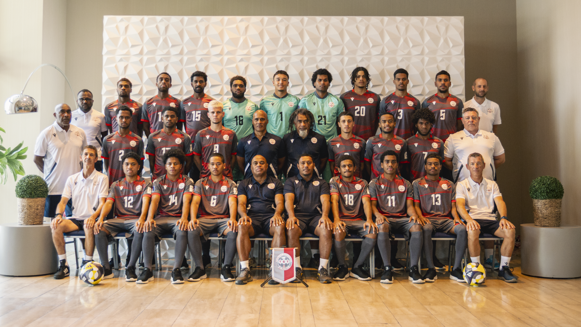 La PHOTO OFFICIELLE des U20 pour la COUPE DU MONDE | FCF